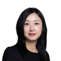 Sissi Chen/_images/about/team/Sissi%20Headshot%20wbg.png